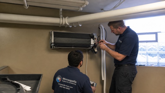 Furnace repair and maintenance service